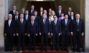Новата власт по-скромна на спестявания, влагала е в апартаменти (Обзор)