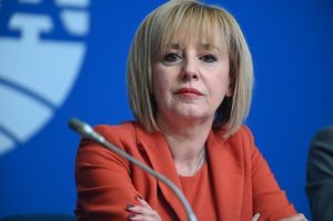 Мая Манолова: Определянето на справедлива цена е първата реална мярка на държавата