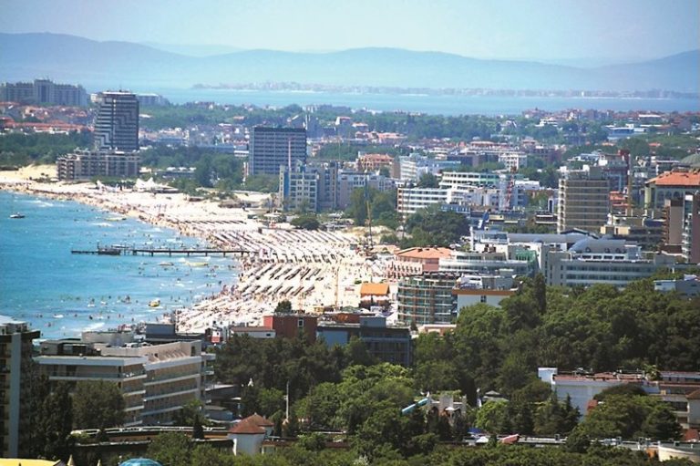 Да внимаваме с цените за "Евровизия", зове туристическата камара в Бургас