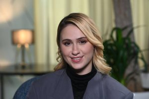 Мария Бакалова пред „Вог Италия“: Да се адаптираш, да се адаптираш, да се адаптираш