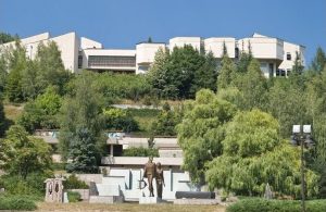 Държавата дава пари, ако се преместите в малък град или село
