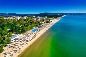 Откриха останки от дрон на плажа между Албена и Кранево