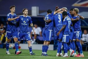 Мощен „Левски“ загря с 6:0 за мача на годината, АЕК – с 4:0