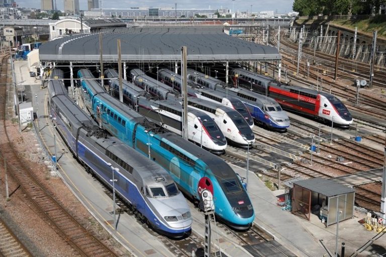 Германските железничари заплашват със стачки заради нападения Германските железничари заплашват със стачки заради нападения