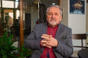 Иван Хиновски: Държавата да не убива „златната си кокошка“ АЕЦ „Козлодуй“, а да използва експертите на централата за развитие на ядрената ни енергетика