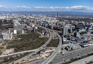 Леко захлаждане при отпускането на ипотечни кредити, а лихвата е почти без промяна