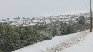 Сняг посред лято – антарктическа буря връхлетя Нова Зеландия