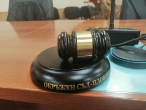 Двете момичета от групата, убила Георги Кузев, обжалват ареста си