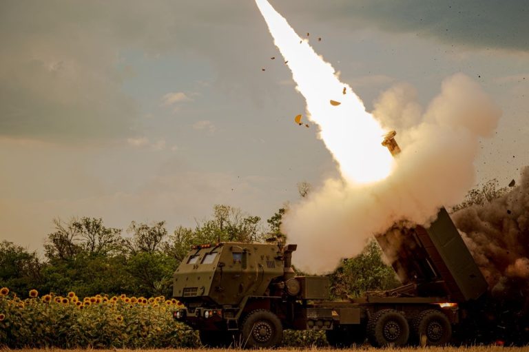HIMARS: Дронове не заменят артилерийски системи HIMARS: Дронове не заменят артилерийски системи