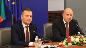 Радев: Ще предложим да се върнат правомощията на президента да избира служебно правителство