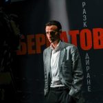 Бербатов се среща с децата на Благоевград в родното си училище преди премиерата на спектакъла си