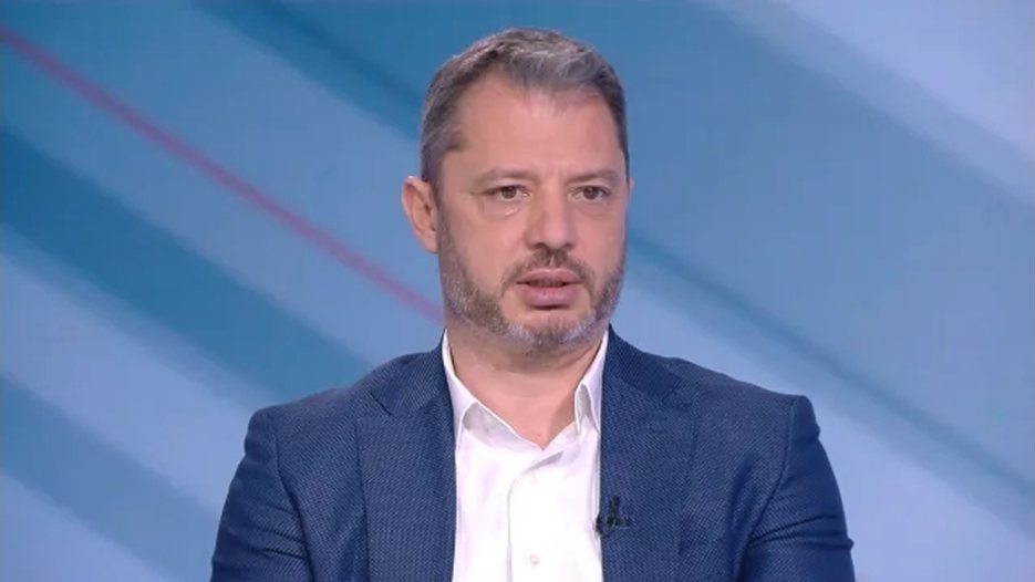 Делян Добрев: Изборите се очертават да са пародия