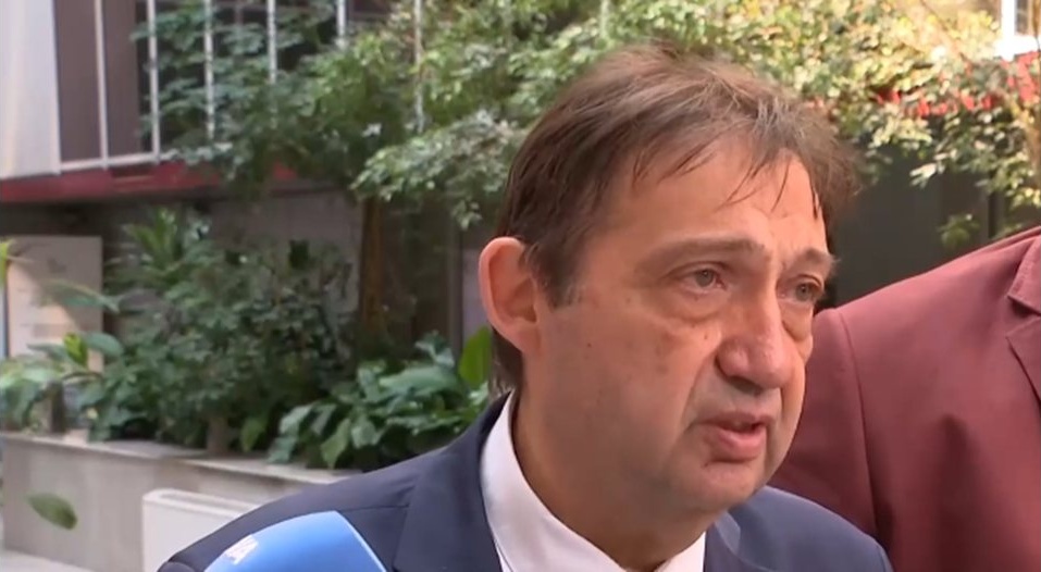 Министър Шишков: Строим „Хемус“ сега и веднага, но ще плащаме след завършването ѝ