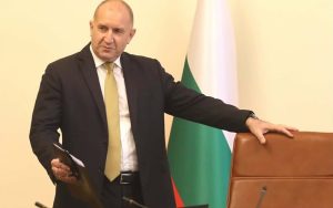 Премиерът обяви смяна на икономическия модел - от потребление и заеми, към агресивни инвестиции и растеж