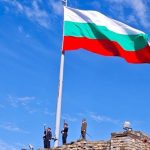 В държава, в която властта, спортът и медиите са зависими, независим остава обикновеният човек