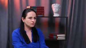 Как държавата помага на родители да съчетаят работата и грижата за децата (Подкаст)