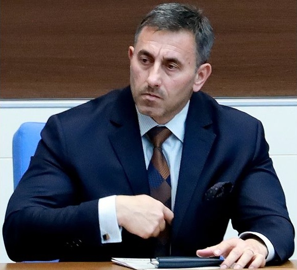 Спецов: Не целях „Лукойл“ да реализира максимална печалба в условията на криза
