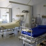 Българските медици получават повече от румънските, а прегледите у нас са по-достъпни