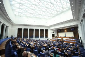 Народното събрание прие на второ четене промени в Закона за подпомагане на земеделските производители