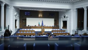 ДБ се обяви за отпадане на таксите за разкомплектоване на МПС