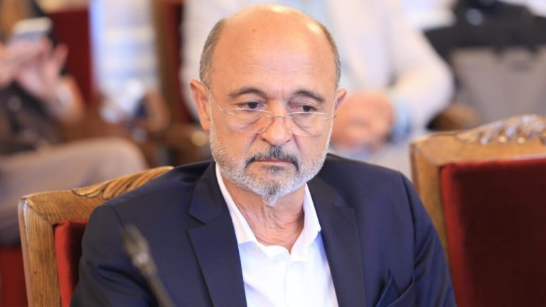 Д-р Меджидиев: Цените на клиничните пътеки ще бъдат увеличени с 10% Д-р Меджидиев: Цените на клиничните пътеки ще бъдат увеличени с 10%