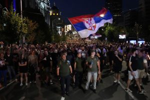 Нови протести в Сърбия: Хиляди излязоха по улиците 22 месеца след трагедията в Нови Сад