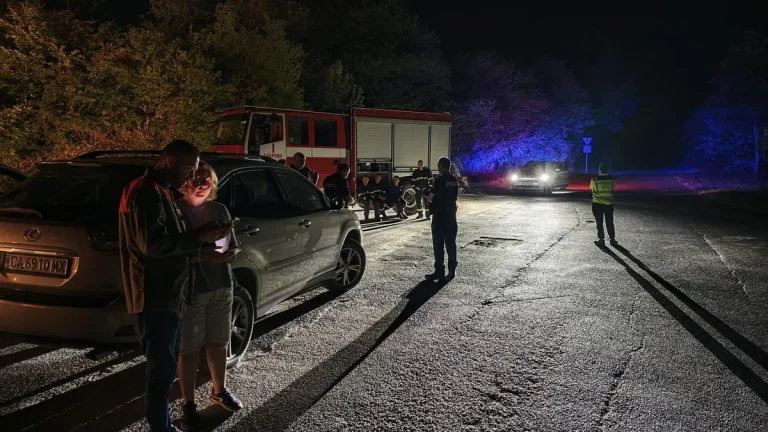 Пожар избухна в склад на „ЕМКО“ край Габрово