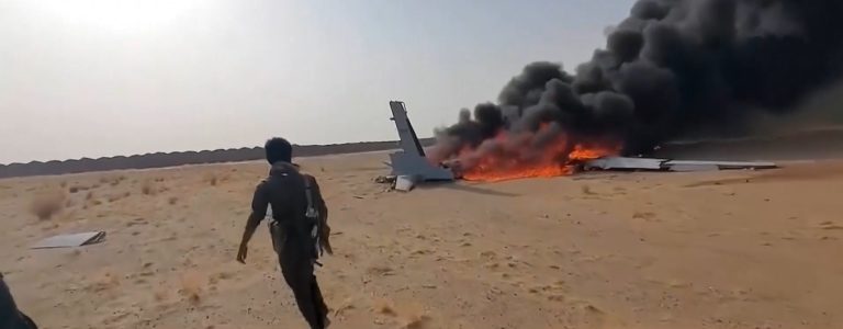 Саудитска Арабия нанесе десетки удари по обекти на хутите, включително в Мока
