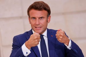 Макрон отрече ЦРУ да е предупреждавало Франция за руски атаки с дронове