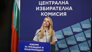 ЦИК съобщи за над 35 500 заявления за гласуване в 72 държави