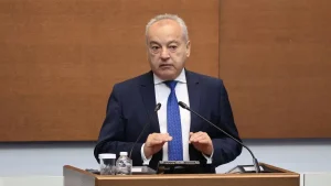Очакваният дефицит към края на годината е до 5,7%, заяви Гълъб Донев Очакваният дефицит към края на годината е до 5,7%, заяви Гълъб Донев