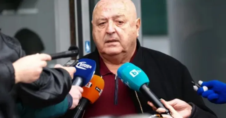 Стефанов е готов Славия да премести мача с ЦСКА за 31 октомври
