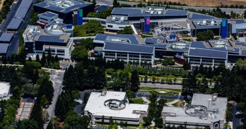 Alphabet загуби над 500 млрд. долара, а акциите стигнаха шестмесечно дъно