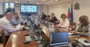 Дамянов оставя преназначаванията на следващия ВСС Дамянов оставя преназначаванията на следващия ВСС
