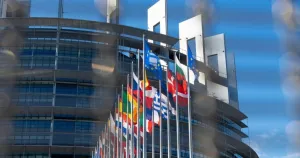 Йончева критикува задържанията на кметове преди президентския вот