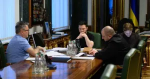 Зеленски обсъди с пратениците на Тръмп следващи дипломатически ходове
