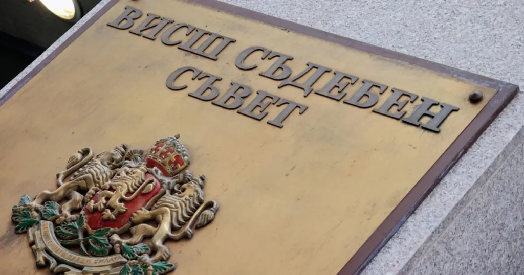 Министърът проверява колко прокурори са готови да оглавят прокуратурата временно
