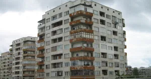 Съдът остави в ареста мъж, обвинен за нападение над майка си в София