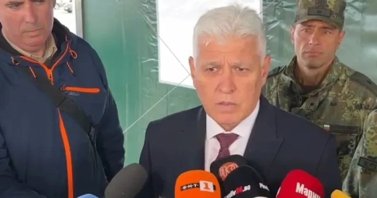 Стоянов свърза призива на ЕП за дроновете с атака срещу кабинета Стоянов свърза призива на ЕП за дроновете с атака срещу кабинета