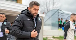 Локомотив ГО удържа 0:0 в Самоков след червен картон