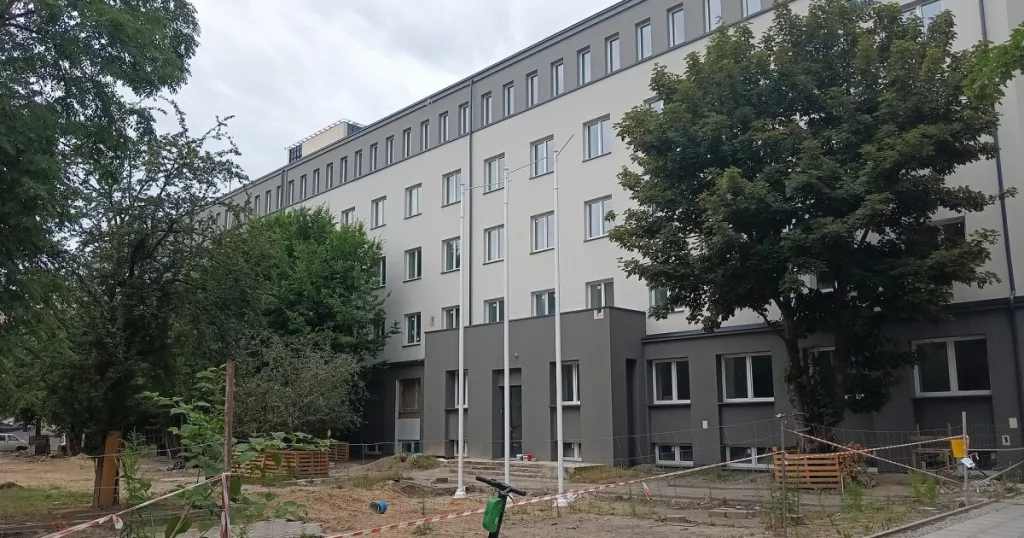 Трима ранени при нападение във Варшава, задържана 21-годишна студентка
