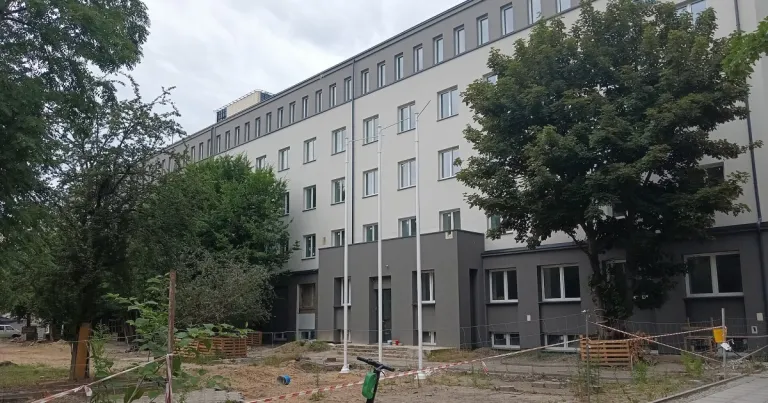 Трима ранени при нападение във Варшава, задържана 21-годишна студентка