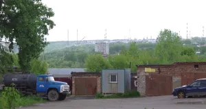 Нощна атака с дронове предизвика пожар в рафинерия в Уфа