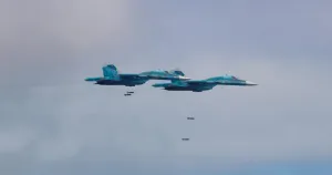 Украйна обяви за унищожени шест Су-34М на руско летище Украйна обяви за унищожени шест Су-34М на руско летище