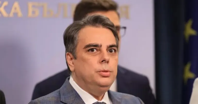 ДБ иска консултации с НАТО и изслушване за атаката срещу корабите ДБ иска консултации с НАТО и изслушване за атаката срещу корабите