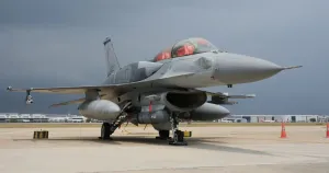 F-16 участват в учения и събират информация, но още не са на бойно дежурство