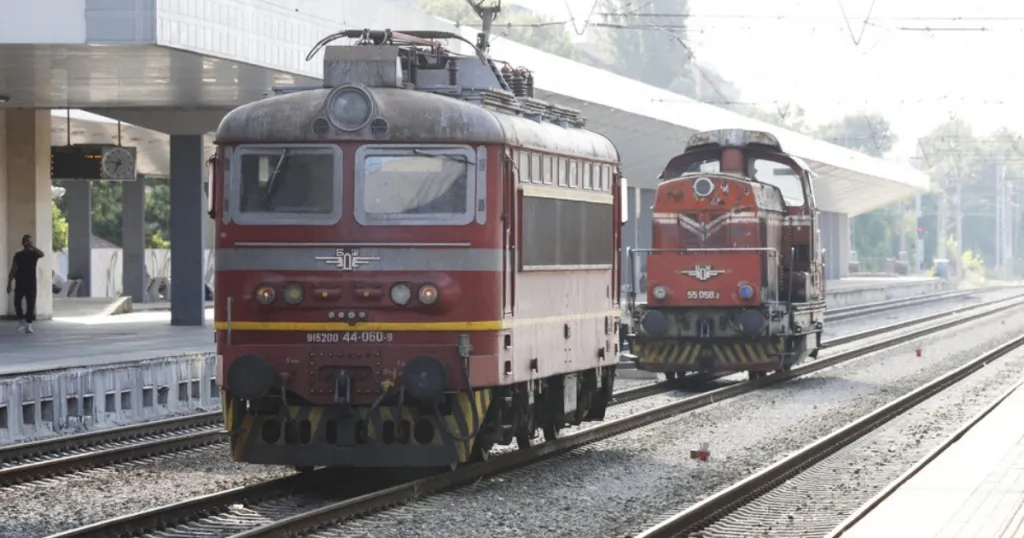 Пеев обяви спиране на поръчки за над 355 млн. евро в НКЖИ