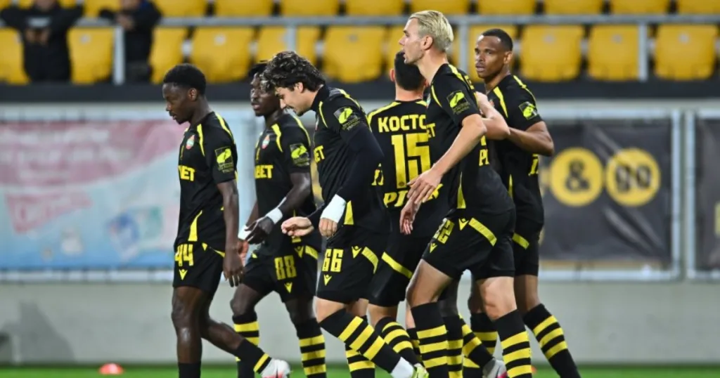Ботев Пловдив победи с 2:0 и си осигури място на полуфиналите