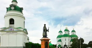 Руският удар по Прилуки уби най-малко 20 души, пет от тях деца