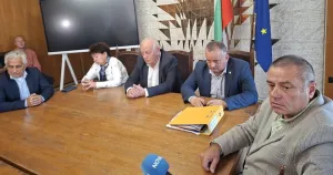 Аварийният път към Пампорово минава на часови режим от декември